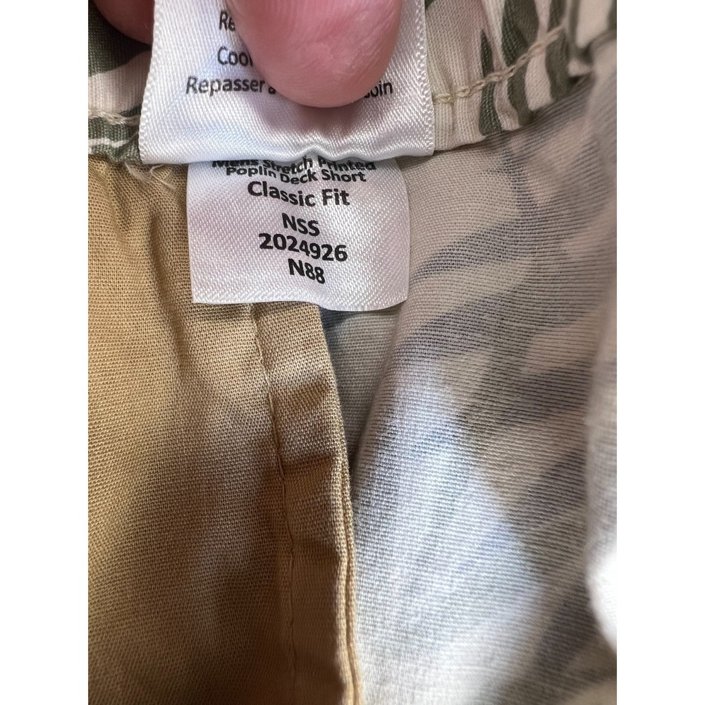 NWT Mountain Khakis Poplin Deck Shorts XL Leaf Print Stretch 7" Inseam Summer - Picture 7 of 13